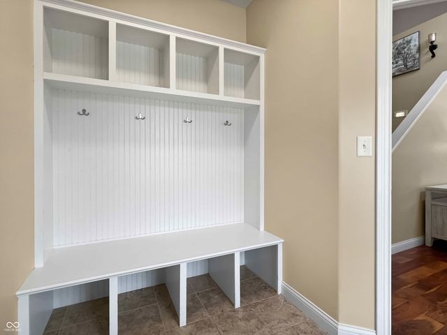 88 Westbrook Court, Columbus, IN 47201
