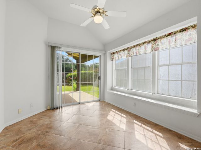 8522 Ulysses, Universal City, TX 78148