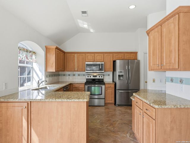 8522 Ulysses, Universal City, TX 78148