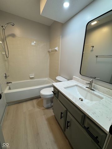 9332 Cinnebar Drive, Indianapolis, IN 46268