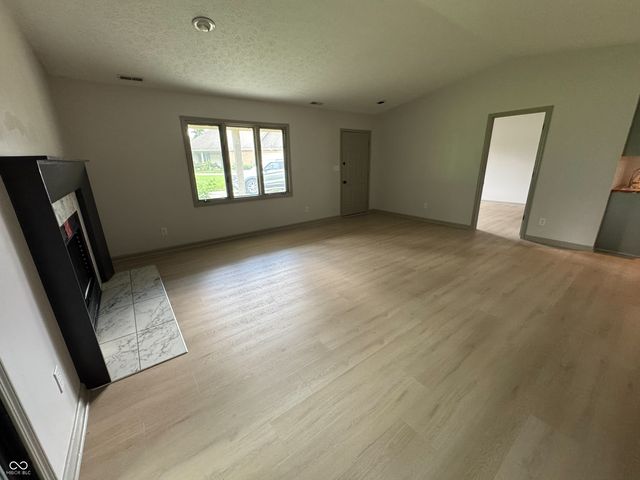 9332 Cinnebar Drive, Indianapolis, IN 46268
