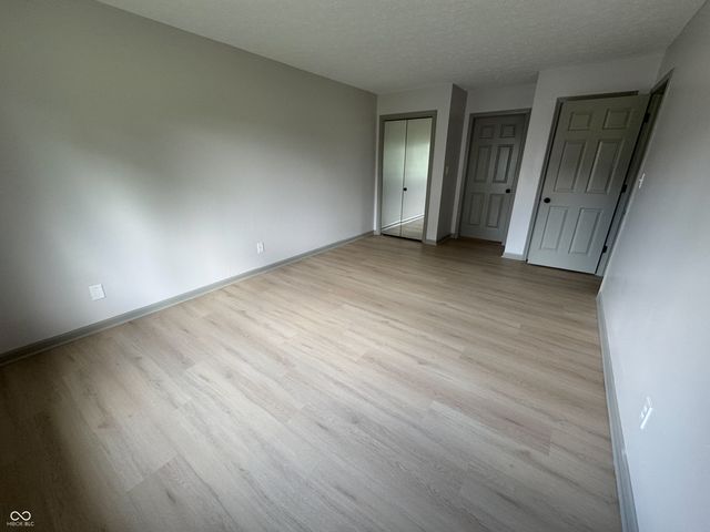 9332 Cinnebar Drive, Indianapolis, IN 46268