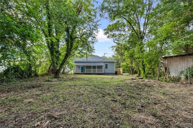 1322 Halifax St, Petersburg, VA 23803