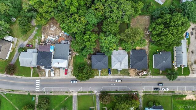 1322 Halifax St, Petersburg, VA 23803