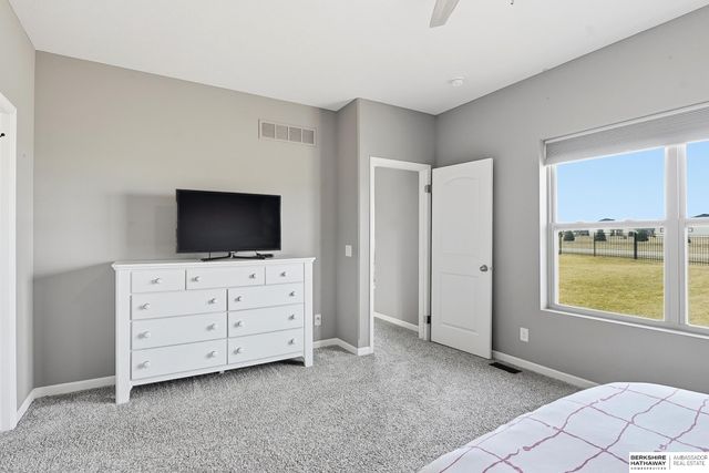 20908 Camden Avenue, Elkhorn, NE 68022