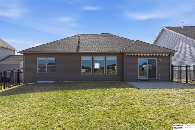 20908 Camden Avenue, Elkhorn, NE 68022