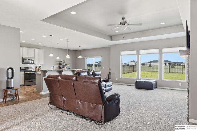 20908 Camden Avenue, Elkhorn, NE 68022