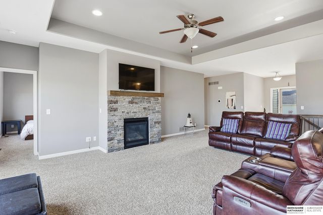 20908 Camden Avenue, Elkhorn, NE 68022