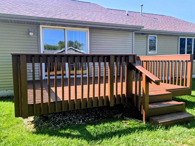 1604 Evergreen Drive, Janesville, WI 53546