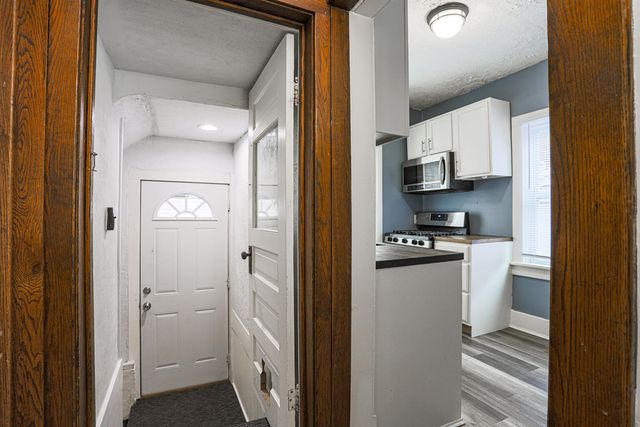 111 LOCUST LODGE Avenue, Council Bluffs, IA 51503