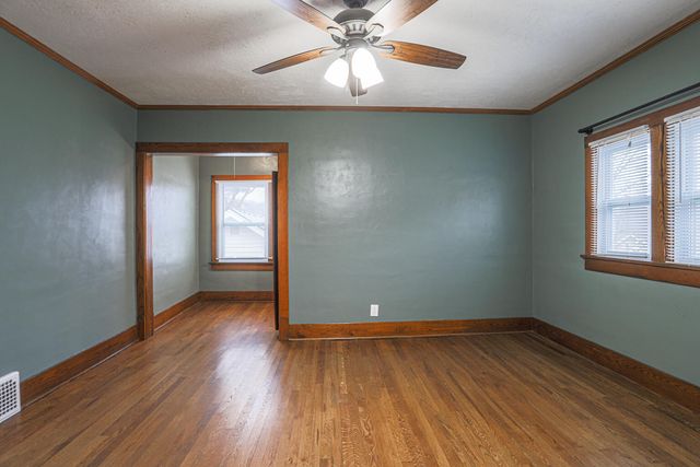 111 LOCUST LODGE Avenue, Council Bluffs, IA 51503