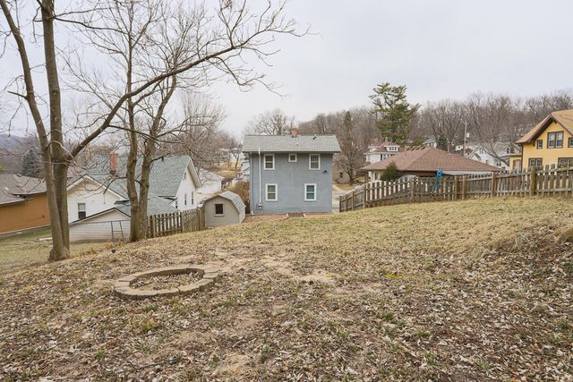 111 LOCUST LODGE Avenue, Council Bluffs, IA 51503