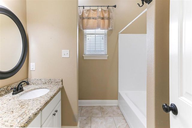 1214 Rue Blakeney Drive, Lake Charles, LA 70611