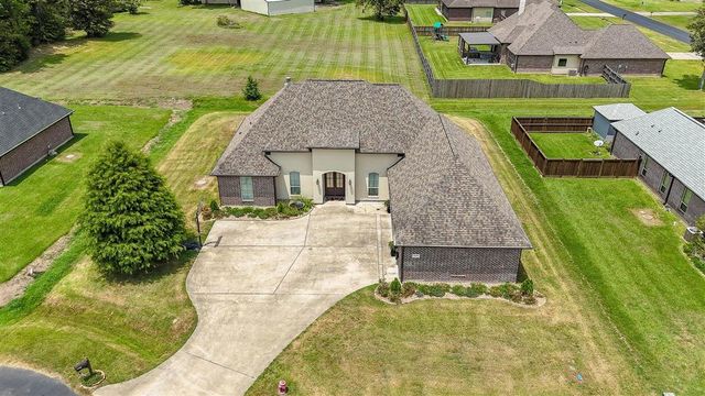1214 Rue Blakeney Drive, Lake Charles, LA 70611