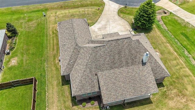 1214 Rue Blakeney Drive, Lake Charles, LA 70611