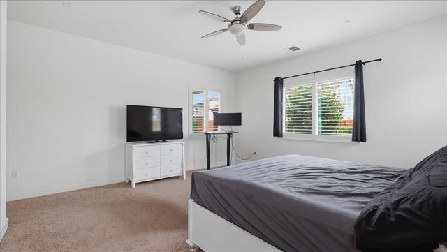 1958 Southwell Pl, Manteca, CA 95337
