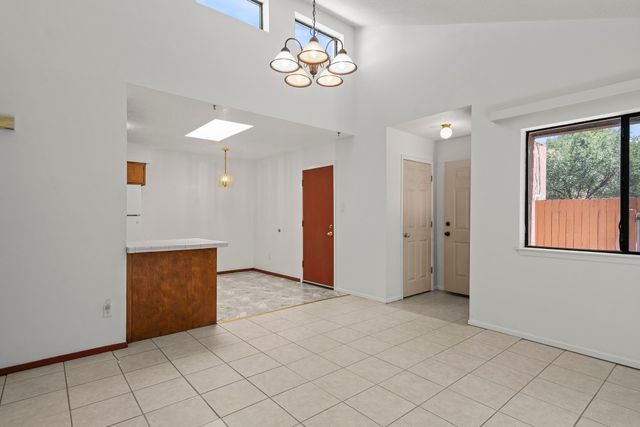 1452 Clark Road, Santa Fe, NM 87507