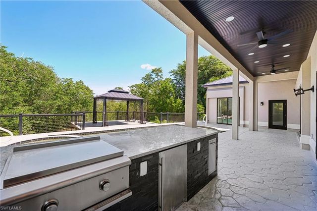 15701 Chatfield DR, Fort Myers, FL 33908