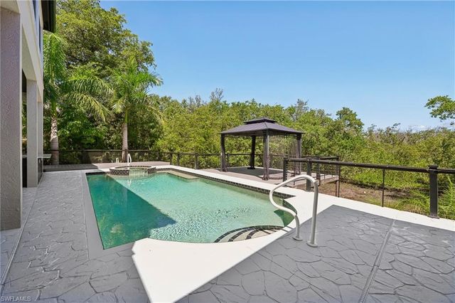 15701 Chatfield DR, Fort Myers, FL 33908