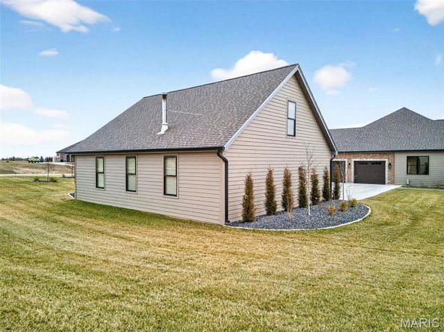 310 Lakeland Court, Defiance, MO 63341
