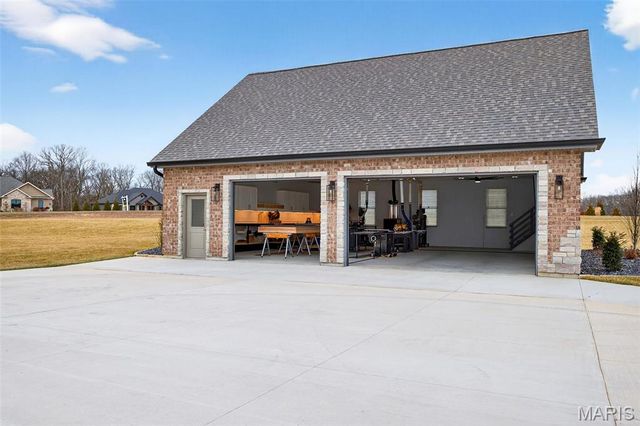 310 Lakeland Court, Defiance, MO 63341