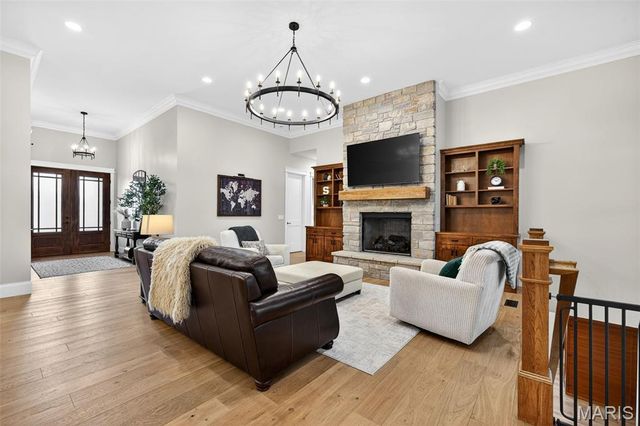 310 Lakeland Court, Defiance, MO 63341