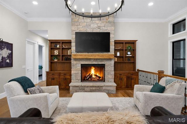 310 Lakeland Court, Defiance, MO 63341