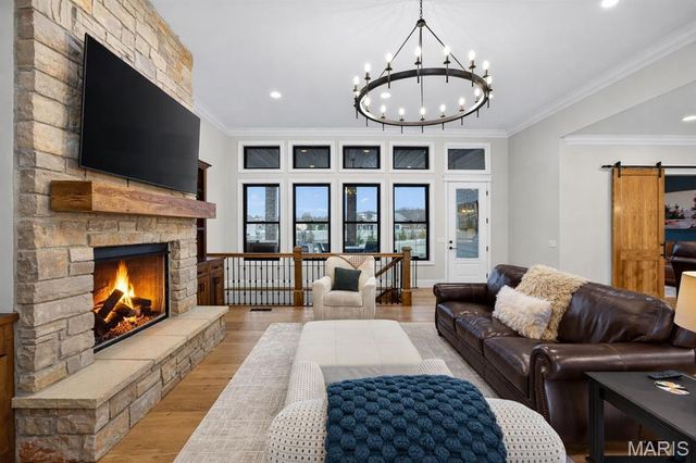 310 Lakeland Court, Defiance, MO 63341