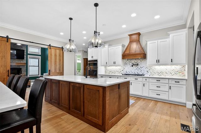 310 Lakeland Court, Defiance, MO 63341