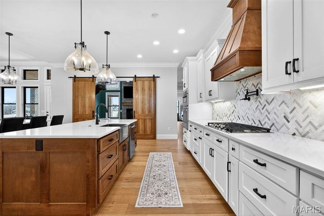 310 Lakeland Court, Defiance, MO 63341