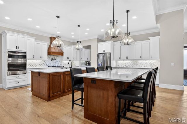 310 Lakeland Court, Defiance, MO 63341