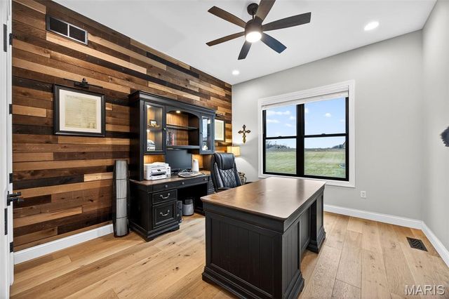 310 Lakeland Court, Defiance, MO 63341