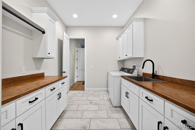 310 Lakeland Court, Defiance, MO 63341