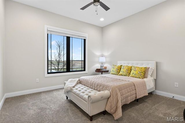 310 Lakeland Court, Defiance, MO 63341