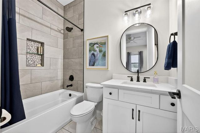 310 Lakeland Court, Defiance, MO 63341