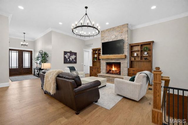 310 Lakeland Court, Defiance, MO 63341