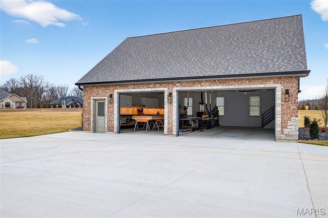 310 Lakeland Court, Defiance, MO 63341