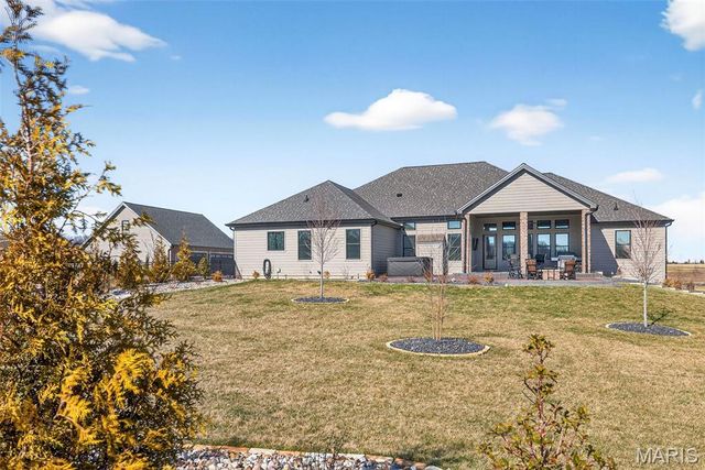 310 Lakeland Court, Defiance, MO 63341