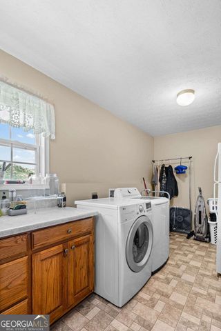 7240 Anderson Lake Road, Dawsonville, GA 30534