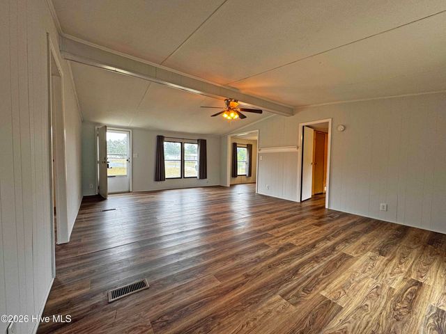 156 Countryside Drive, Aberdeen, NC 28315