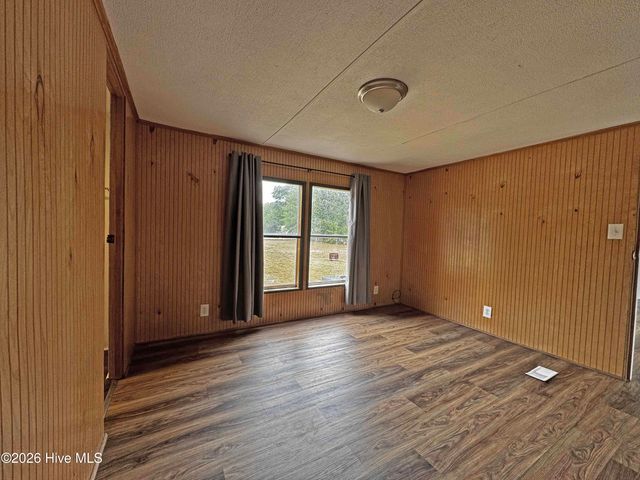156 Countryside Drive, Aberdeen, NC 28315