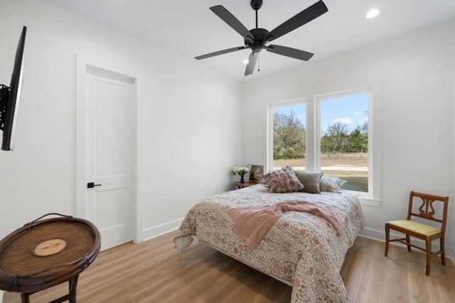 4991 Schott Road, Ledbetter, TX 78946