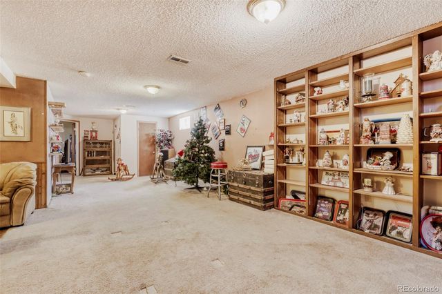 9018 W 77th Place, Arvada, CO 80005