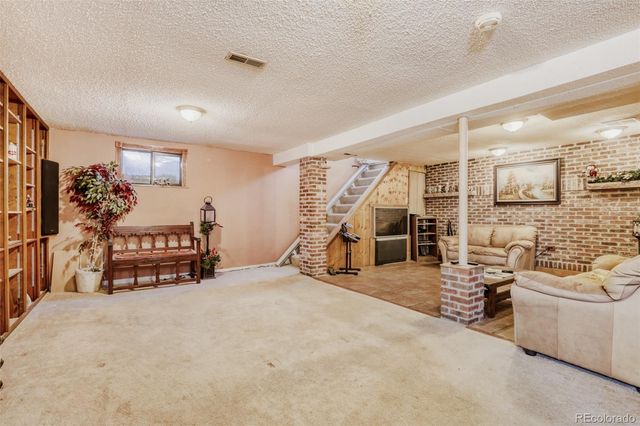 9018 W 77th Place, Arvada, CO 80005