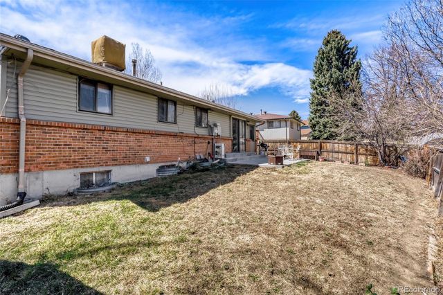 9018 W 77th Place, Arvada, CO 80005