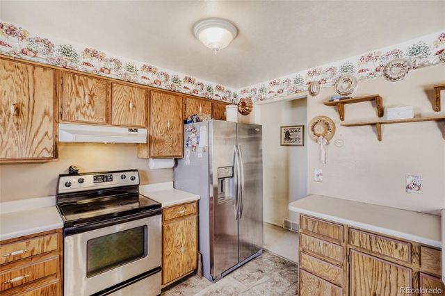 9018 W 77th Place, Arvada, CO 80005