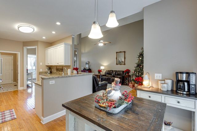 5864 Crooked Creek Drive, Ooltewah, TN 37363