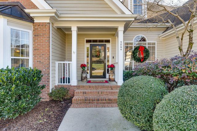 5864 Crooked Creek Drive, Ooltewah, TN 37363