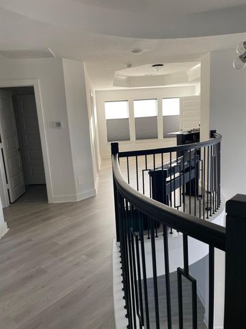 15623 Roscobie Park Drive, Humble, TX 77346