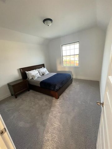 15623 Roscobie Park Drive, Humble, TX 77346